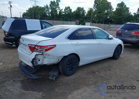 2015 Toyota Camry Le из США, поврежденный, VIN 4T4BF1FK4FR466121